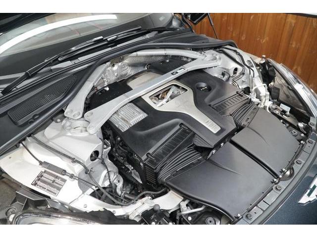 入庫情報 2021年モデル アストンマーティン DBX ツートンインテリア 22AW パノラマ ディーラー車　東京都世田谷区のジェミーズ株式会社　渋谷区　目黒区　港区　品川区　神奈川　横浜市　川崎市　新規のお客様大歓迎　代車　レッカー