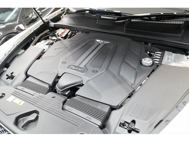 最新入庫　2022年モデル BENTLEY ベンテイガ ハイブリッド マリナードライビングスペック 新車保証付き  東京都世田谷区のジェミーズ株式会社　渋谷区　目黒区　品川区　神奈川　横浜市　新規のお客様大歓迎　代車　レッカー