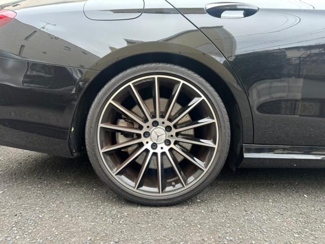 メルセデスＡＭＧ Ｅ５３にＩＩＤ製ロアリングキットの取付カスタムを致しました。お問合せ番号ＳＢ：９４８０東京都世田谷区のジェミーズ株式会社　渋谷区　目黒区　港区　品川区　神奈川　横浜市　川崎市　新規のお客様大歓迎　代車　レッカー