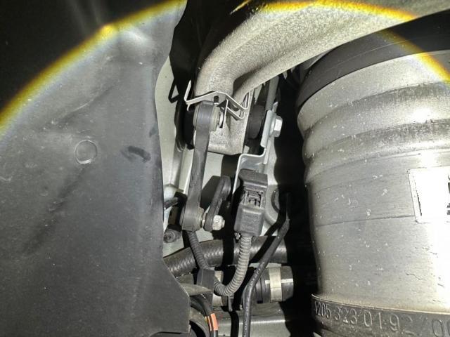 メルセデスＡＭＧ Ｅ５３にＩＩＤ製ロアリングキットの取付カスタムを致しました。お問合せ番号ＳＢ：９４８０東京都世田谷区のジェミーズ株式会社　渋谷区　目黒区　港区　品川区　神奈川　横浜市　川崎市　新規のお客様大歓迎　代車　レッカー