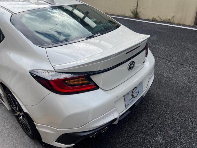 トヨタ GR86に(SPEC!製ダックテール)の取付/F トヨタ GR86に(SPEC!製ダックテール)の取付/F