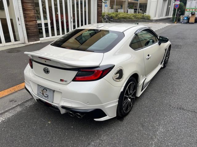 トヨタ GR86に(SPEC!製ダックテール)の取付/F トヨタ GR86に(SPEC!製ダックテール)の取付/F