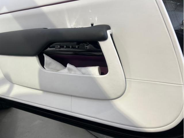 ロールスロイス ドーン／インテリアコーティングのご紹介です　東京都世田谷区のジェミーズ株式会社　渋谷区　目黒区　港区　品川区　神奈川　横浜市　川崎市　新規のお客様大歓迎　代車　レッカー