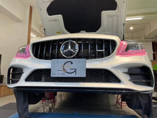 メルセデスＡＭＧ Ｃ４３カブリオレ のフロントグリルをパナメリカーナスタイルグリルに交換カスタム致しました。東京都世田谷区のジェミーズ株式会社　渋谷区　目黒区　港区　品川区　神奈川　横浜市　新規のお客様大歓迎　代車　レッカー