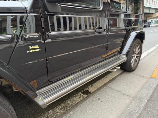 メルセデスＡＭＧ Ｇ６３のエクステリアを塗装とラッピングでブラックアウトカスタムを致しました。お問合せ番号ＳＢ：９７５５東京都世田谷区のジェミーズ株式会社　渋谷区　目黒区　港区　品川区　神奈川　横浜市　新規のお客様大歓迎　代車　レッカー