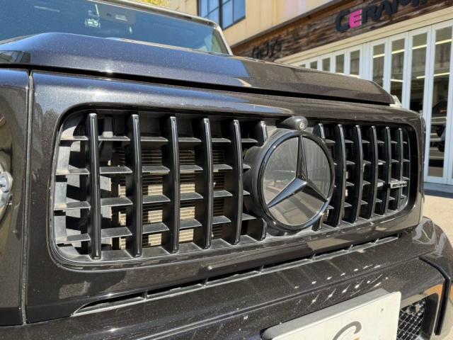 メルセデスＡＭＧ Ｇ６３のエクステリアを塗装とラッピングでブラックアウトカスタムを致しました。お問合せ番号ＳＢ：９７５５東京都世田谷区のジェミーズ株式会社　渋谷区　目黒区　港区　品川区　神奈川　横浜市　新規のお客様大歓迎　代車　レッカー
