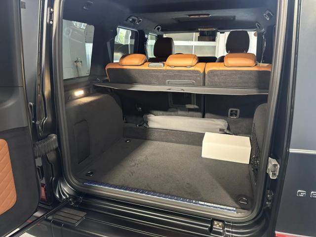 メルセデスＡＭＧ Ｇ６３にＧクラス専用ラゲッジボードの取付カスタムを致しました。東京都世田谷区のジェミーズ株式会社　渋谷区　目黒区　港区　品川区　神奈川　横浜市　新規のお客様大歓迎　代車　レッカー　