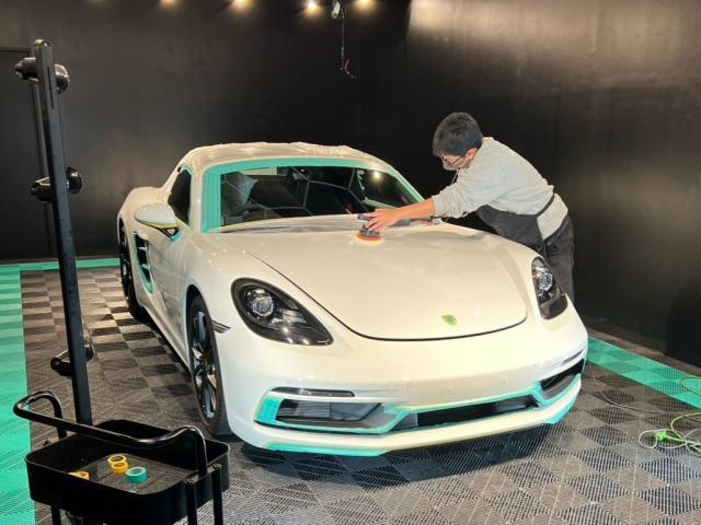 ポルシェ 718ボクスターGTS／ファインラボ セラミックウルトラV2＋オリジナルセラミックコーティングのご紹介です　東京都世田谷区のジェミーズ株式会社　渋谷区　目黒区　港区　品川区　神奈川　横浜市　新規のお客様大歓迎　代車　レッカー