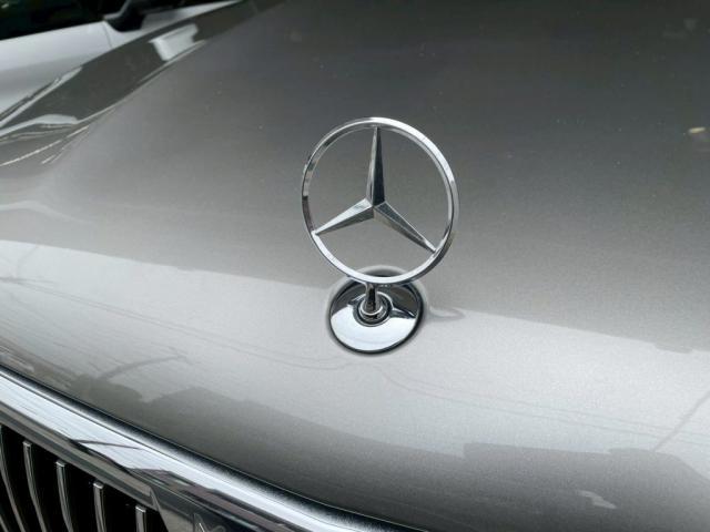 メルセデスマイバッハ ＧＬＳ６００のエンブレム交換カスタムを致しました。お問合せ番号ＳＢ：１０１２２東京都世田谷区のジェミーズ株式会社　渋谷区　目黒区　港区　品川区　神奈川　横浜市　新規のお客様大歓迎　代車　レッカー