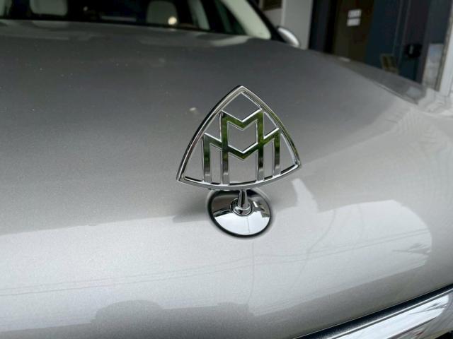 メルセデスマイバッハ ＧＬＳ６００のエンブレム交換カスタムを致しました。お問合せ番号ＳＢ：１０１２２東京都世田谷区のジェミーズ株式会社　渋谷区　目黒区　港区　品川区　神奈川　横浜市　新規のお客様大歓迎　代車　レッカー