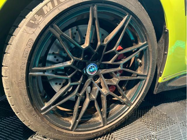 BMW M4コンペティション／ファインラボ セラミックウルトラV2＋オリジナルセラミックコーティングのご紹介です　東京都世田谷区のジェミーズ株式会社　渋谷区　目黒区　港区　品川区　神奈川　横浜市　川崎市　新規のお客様大歓迎　代車　レッカー