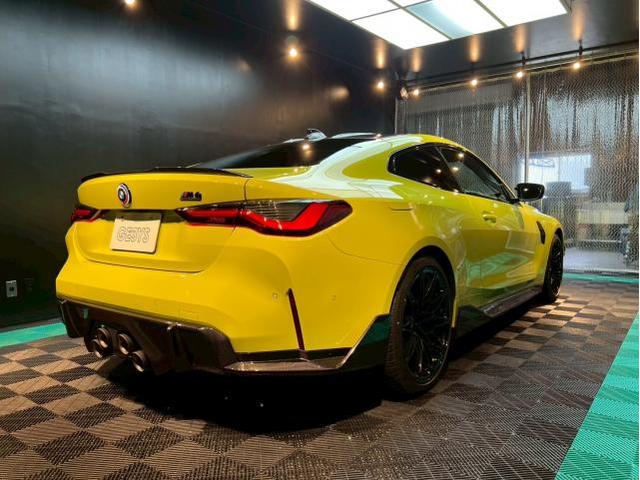 BMW M4コンペティション／ファインラボ セラミックウルトラV2＋オリジナルセラミックコーティングのご紹介です　東京都世田谷区のジェミーズ株式会社　渋谷区　目黒区　港区　品川区　神奈川　横浜市　川崎市　新規のお客様大歓迎　代車　レッカー