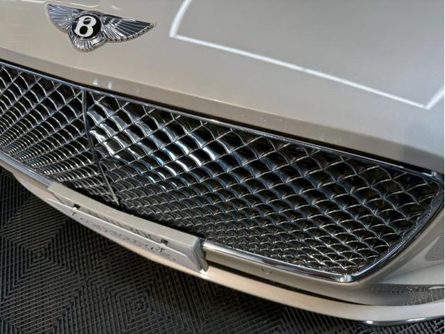 ベントレー コンチネンタルGT／クリアガード コードSコーティングのご紹介です　東京都世田谷区のジェミーズ株式会社　渋谷区　目黒区　港区　品川区　神奈川　横浜市　新規のお客様大歓迎　代車　レッカー