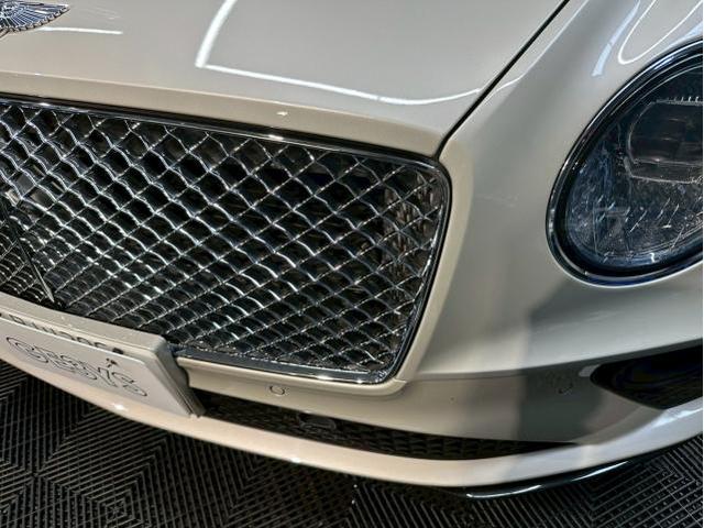 ベントレー コンチネンタルGT／クリアガード コードSコーティングのご紹介です　東京都世田谷区のジェミーズ株式会社　渋谷区　目黒区　港区　品川区　神奈川　横浜市　新規のお客様大歓迎　代車　レッカー