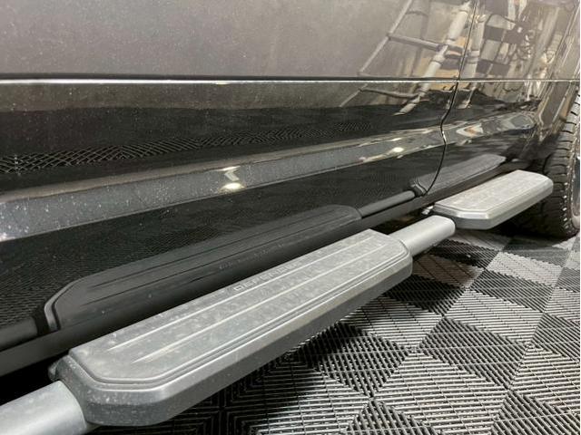 ランドローバー ディフェンダー110／セラミックプロ レギュラーメンテナンス／ボンネットベント リアスポイラーのトップコート塗布のご紹介です　東京都世田谷区のジェミーズ株式会社　渋谷区　新規のお客様大歓迎　代車　レッカー