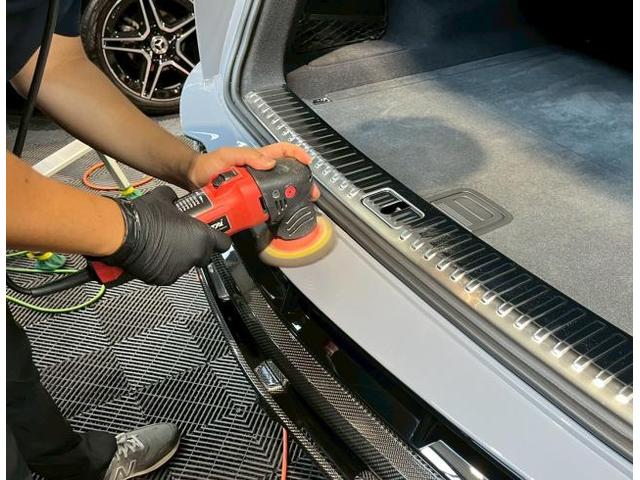 ランボルギーニ ウルスペルフォルマンテ／ファインラボ セラミックウルトラV2＋オリジナルセラミック／ホイール／インテリアコーティングのご紹介です　東京都世田谷区のジェミーズ株式会社　渋谷区　新規のお客様大歓迎　代車　レッカー