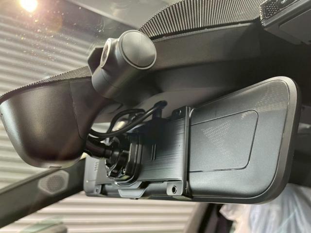 ランボルギーニ ウルスにサブロクシステム製デジタルインナーミラーの取付カスタムを致しました。お問合せ番号ＳＢ：１０３１５東京都世田谷区のジェミーズ株式会社　渋谷区　目黒区　港区　品川区　神奈川　横浜市　新規のお客様大歓迎　代車　レッカー