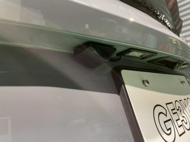 ランボルギーニ ウルスにサブロクシステム製デジタルインナーミラーの取付カスタムを致しました。お問合せ番号ＳＢ：１０３１５東京都世田谷区のジェミーズ株式会社　渋谷区　目黒区　港区　品川区　神奈川　横浜市　新規のお客様大歓迎　代車　レッカー