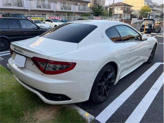 マセラティ グラントゥーリズモにステルスプロテクションの施工を致しました。お問合せ番号ＳＢ：１０２５２東京都世田谷区のジェミーズ株式会社　渋谷区　目黒区　港区　品川区　神奈川　横浜市　新規のお客様大歓迎　代車　レッカー