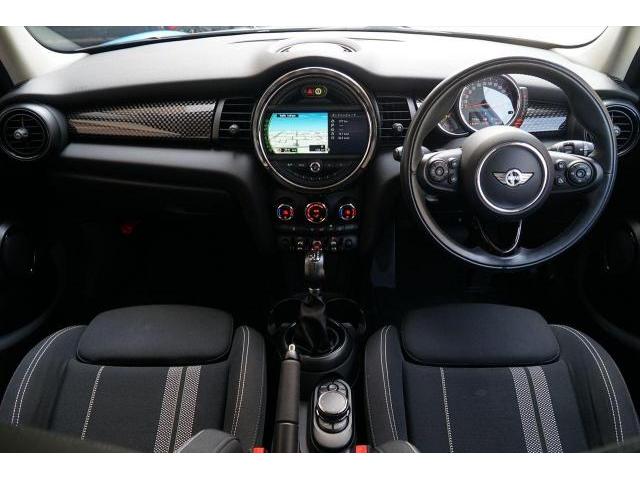 入庫情報 2016年モデル MINI 5ドア クーパーS 東京都世田谷区のジェミーズ株式会社　渋谷区　目黒区　港区　品川区　神奈川　横浜市　新規のお客様大歓迎　代車　レッカー