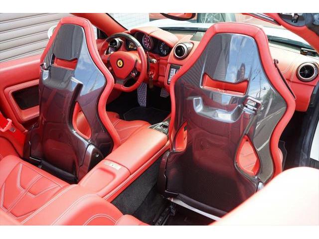 入庫情報 2013年モデル Ｆｅｒｒａｒｉカリフォルニア３０ ジャッポーネ 日本のみ10台限定で発売された「ジャッポーネ」の入庫です。東京都世田谷区のジェミーズ株式会社　渋谷区　目黒区　港区　品川区　神奈川　横浜市　新規のお客様大歓迎　代車