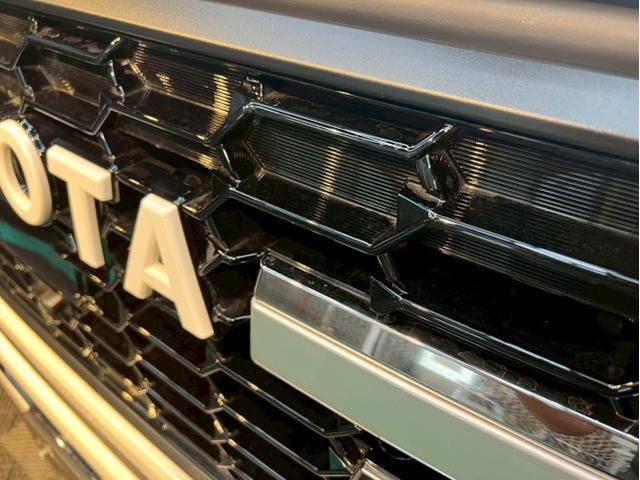トヨタ ランドクルーザー300ZX／セラミックプロ ポリッシュメンテナンス／ホイール／インテリアコーティングのご紹介です　東京都世田谷区のジェミーズ株式会社　渋谷区　目黒区　港区　品川区　神奈川　横浜市　新規のお客様大歓迎　代車　レッカー
