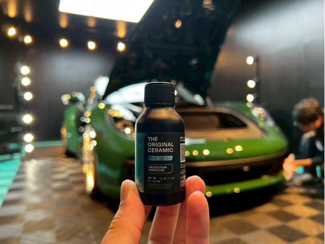 ポルシェ 911カレラ／ファインラボ セラミックウルトラV2＋オリジナルセラミックコーティングのご紹介です　東京都世田谷区のジェミーズ株式会社　渋谷区　目黒区　港区　品川区　神奈川　横浜市　新規のお客様大歓迎　代車　レッカー