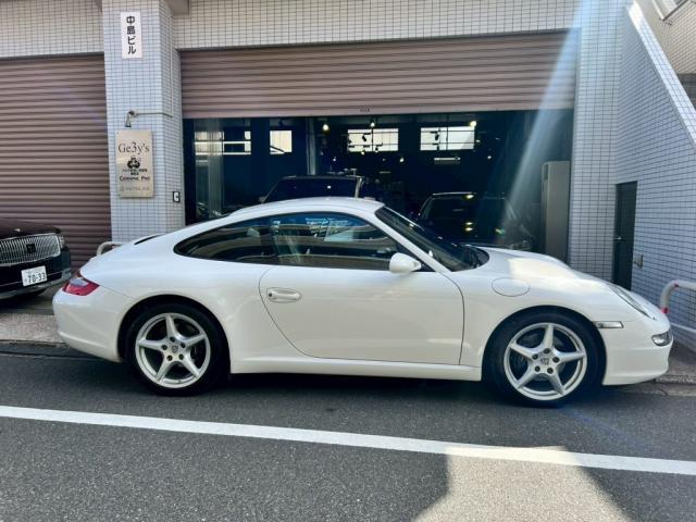 ポルシェ ９９７│ストーンガード貼替【世田谷区】お問合せ番号ＳＢ：１０４９６東京都世田谷区のジェミーズ株式会社　渋谷区　目黒区　港区　品川区　新規のお客様大歓迎　代車　レッカー
