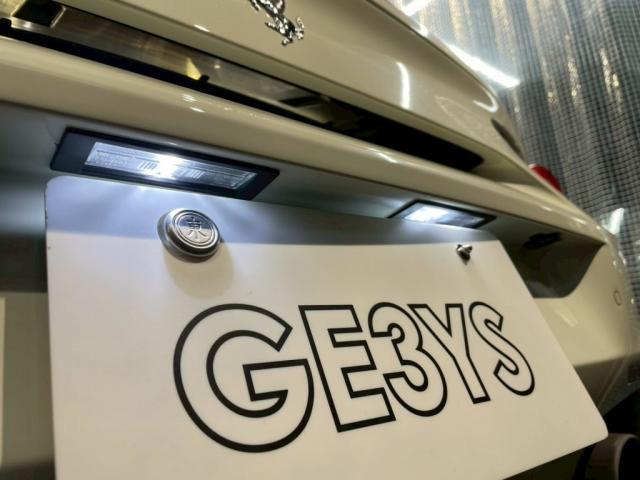 フェラーリ488スパイダー │ LEDナンバー灯に交換【世田谷区】お問合せ番号SB:10662東京都世田谷区のジェミーズ株式会社 渋谷区 目黒区 港区 品川区 神奈川 横浜市 新規のお客様大歓迎 代車 レッカー