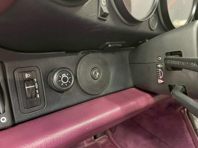 ポルシェ 964│内装パーツ交換【世田谷区】お問合せ番号SB:10692東京都世田谷区のジェミーズ株式会社 渋谷区 目黒区 港区 品川区 神奈川 横浜市 新規のお客様大歓迎 代車 レッカー