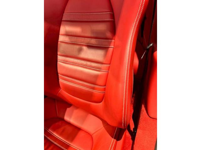 フェラーリカリフォルニア│ シートリペア【世田谷区】東京都世田谷区のジェミーズ株式会社 渋谷区 目黒区 港区 品川区 神奈川 横浜市 新規のお客様大歓迎 代車 レッカー