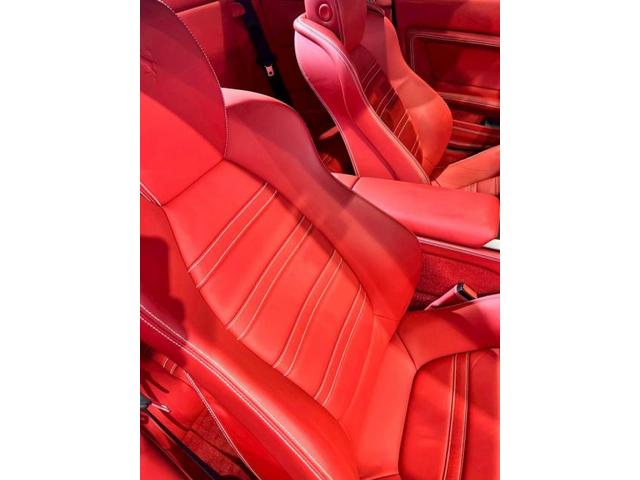 フェラーリカリフォルニア│ シートリペア【世田谷区】東京都世田谷区のジェミーズ株式会社 渋谷区 目黒区 港区 品川区 神奈川 横浜市 新規のお客様大歓迎 代車 レッカー