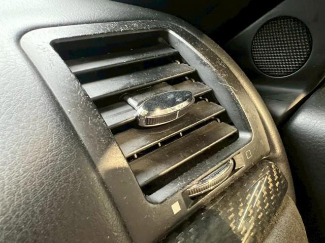 マセラティ グランカブリオ｜内装インテリアのべたつき除去【世田谷区】お問合せ番号ＳＢ：１０７０３東京都世田谷区のジェミーズ株式会社　渋谷区　目黒区　港区　品川区　神奈川　横浜市　新規のお客様大歓迎　代車　レッカー