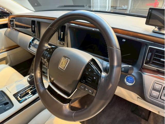 トヨタ センチュリー/ファインラボ セラミックウルトラV2+オリジナルセラミック/インテリアコーティングのご紹介です 東京都世田谷区のジェミーズ株式会社 渋谷区 目黒区 港区 品川区 神奈川 横浜市 新規のお客様大歓迎 代車 レッカー