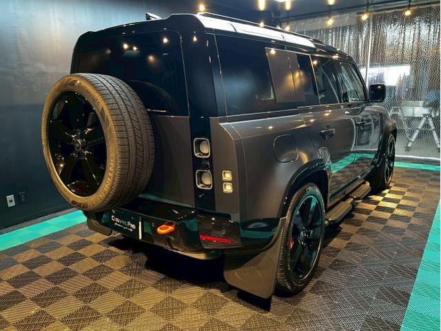 新車ランドローバー ディフェンダー110／セラミックプロイオン2層／ウィンドウ／ホイールコーティングのご紹介です　東京都世田谷区のジェミーズ株式会社　渋谷区　目黒区　港区　品川区　神奈川　横浜市　川崎市　新規のお客様大歓迎　代車　レッカー