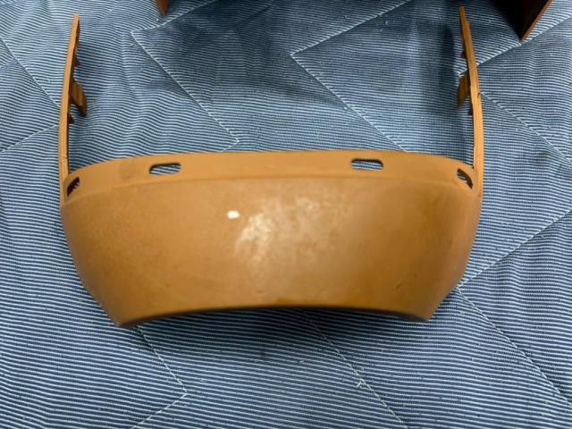 フェラーリ Ｆ１２｜内装インテリアのべたつき除去【世田谷区】お問合せ番号ＳＢ：１０６７０東京都世田谷区のジェミーズ株式会社　渋谷区　目黒区　港区　品川区　神奈川　横浜市　新規のお客様大歓迎　代車　レッカー