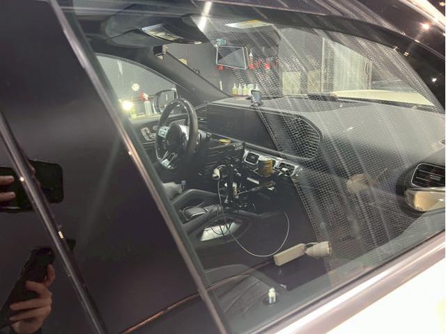 メルセデスAMG GLS63／クリアガード コードS/ウィンドウコーティングのご紹介です　東京都世田谷区のジェミーズ株式会社　渋谷区　目黒区　港区　品川区　神奈川　横浜市　新規のお客様大歓迎　代車　レッカー