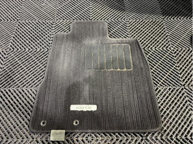 日産 ノート／【ペットの掃除】リンサークリーニング／ナノゾーンコートモビリティ光触媒コーティングのご紹介です　東京都世田谷区のジェミーズ株式会社　渋谷区　目黒区　港区　品川区　神奈川　横浜市　川崎市　新規のお客様大歓迎　代車　レッカー