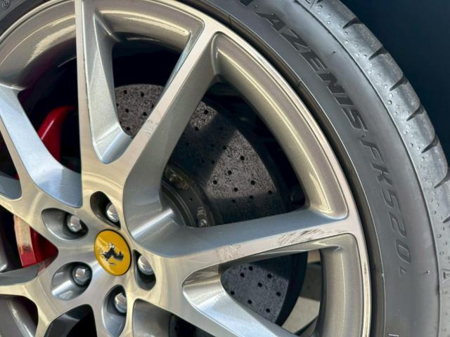 フェラーリ カリフォルニア│ホイール修理【世田谷区】東京都世田谷区のジェミーズ株式会社　渋谷区　目黒区　港区　品川区　神奈川　横浜市　新規のお客様大歓迎　代車　レッカー