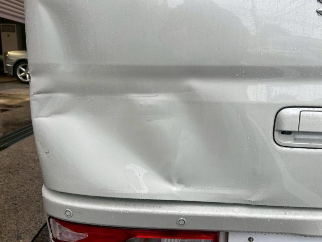 スズキ エブリイ│ 鈑金修理【世田谷区】東京都世田谷区のジェミーズ株式会社　渋谷区　目黒区　港区　品川区　神奈川　横浜市　新規のお客様大歓迎　代車　レッカー