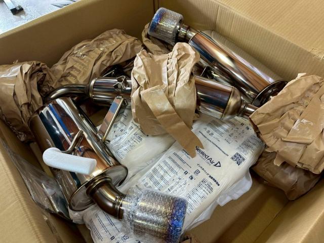 日産 フェアレディＺ │ＨＫＳマフラー取付【世田谷区】お問合せ番号ＳＢ：１０７１０東京都世田谷区のジェミーズ株式会社　渋谷区　目黒区　港区　品川区　神奈川　横浜市　新規のお客様大歓迎　代車　レッカー