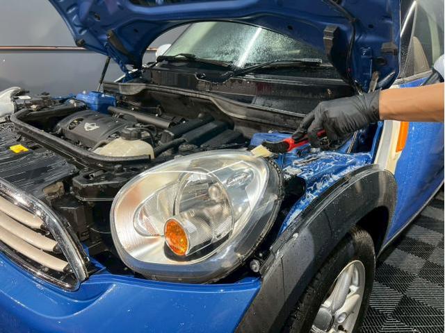 ミニ クロスオーバー／クリアガード コードS／ウィンドウ磨き／リンサークリーニングのご紹介です　東京都世田谷区のジェミーズ株式会社　渋谷区　目黒区　港区　品川区　神奈川　横浜市　川崎市　新規のお客様大歓迎　代車　レッカー