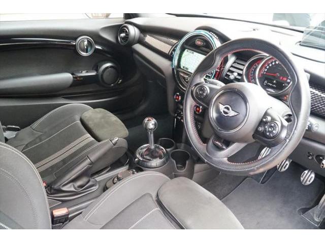 入庫情報 2016年モデル BMW MINIミニ ジョンクーパーワークス 東京都世田谷区のジェミーズ株式会社　渋谷区　目黒区　港区　品川区　新規のお客様大歓迎　代車　レッカー