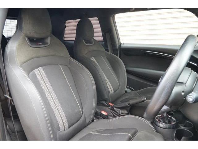 入庫情報 2016年モデル BMW MINIミニ ジョンクーパーワークス 東京都世田谷区のジェミーズ株式会社　渋谷区　目黒区　港区　品川区　新規のお客様大歓迎　代車　レッカー