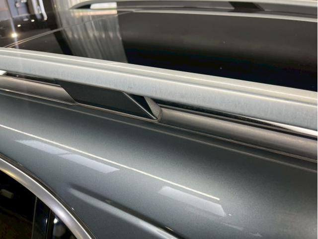 メルセデスベンツ GLE300d／クリアガード コードS／ルーフレール磨きのご紹介です　東京都世田谷区のジェミーズ株式会社　渋谷区　目黒区　港区　品川区　神奈川　横浜市　川崎市　新規のお客様大歓迎　代車　レッカー