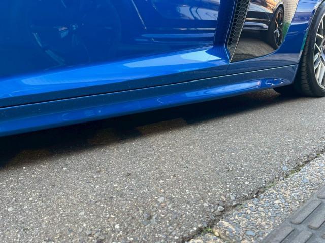 アウディ Ｒ８│ 鈑金修理【世田谷区】お問合せ番号ＳＢ：１０７５６東京都世田谷区のジェミーズ株式会社　渋谷区　目黒区　港区　品川区　神奈川　横浜市　新規のお客様大歓迎　代車　レッカー