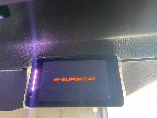 ランドローバー ディフェンダー │ レーダー／リバースランプ／サングラスフォルダー取付【世田谷区】お問合せ番号ＳＢ：１０７８９東京都世田谷区のジェミーズ株式会社　渋谷区　目黒区　港区　品川区　横浜市　新規のお客様大歓迎　代車　レッカー