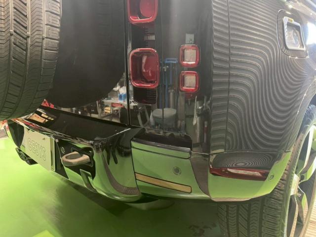 ランドローバー ディフェンダー │ レーダー／リバースランプ／サングラスフォルダー取付【世田谷区】お問合せ番号ＳＢ：１０７８９東京都世田谷区のジェミーズ株式会社　渋谷区　目黒区　港区　品川区　横浜市　新規のお客様大歓迎　代車　レッカー