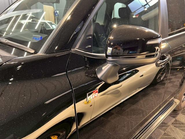 トヨタ ランドクルーザー300／ファインラボ レギュラーメンテナンスのご紹介です　東京都世田谷区のジェミーズ株式会社　渋谷区　目黒区　港区　品川区　神奈川　横浜市　川崎市　新規のお客様大歓迎　代車　レッカー