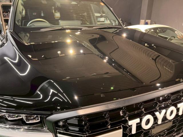 トヨタ ランドクルーザー300／ファインラボ レギュラーメンテナンスのご紹介です　東京都世田谷区のジェミーズ株式会社　渋谷区　目黒区　港区　品川区　神奈川　横浜市　川崎市　新規のお客様大歓迎　代車　レッカー